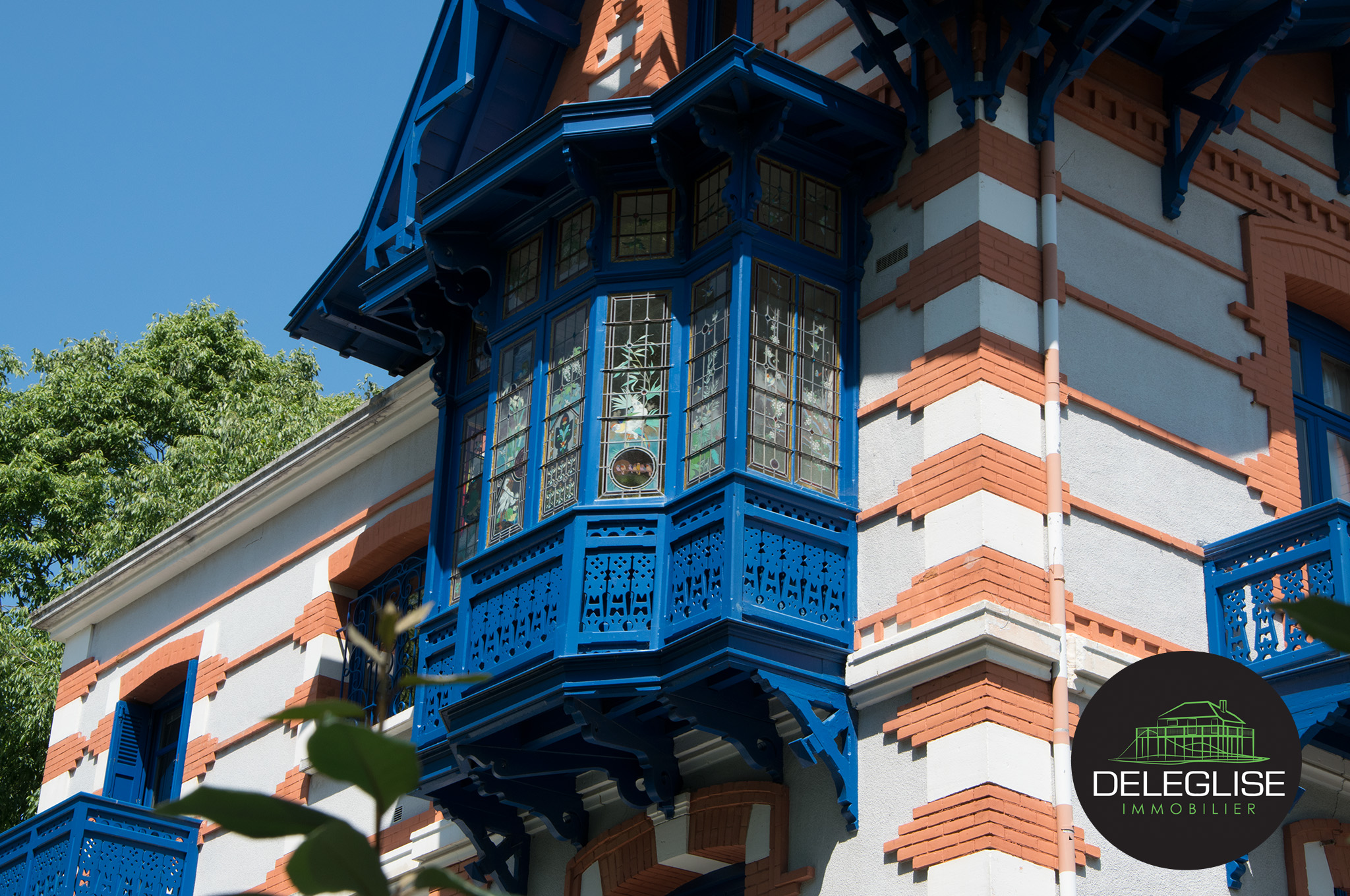 SIBA Arcachon Bow Window