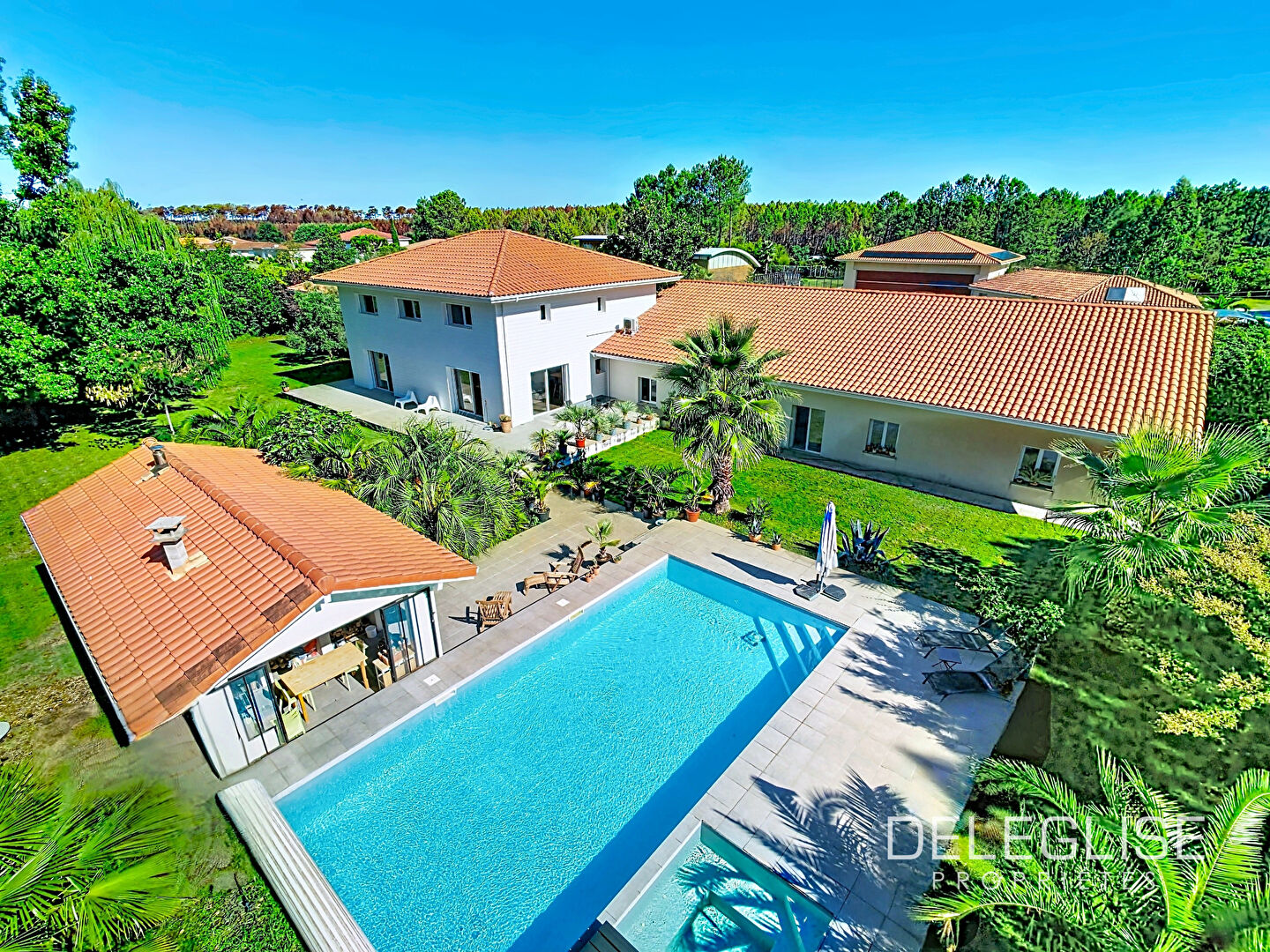 Maison 7 pièces 222 m² · à Biscarrosse · 222 m² · 840 000 €