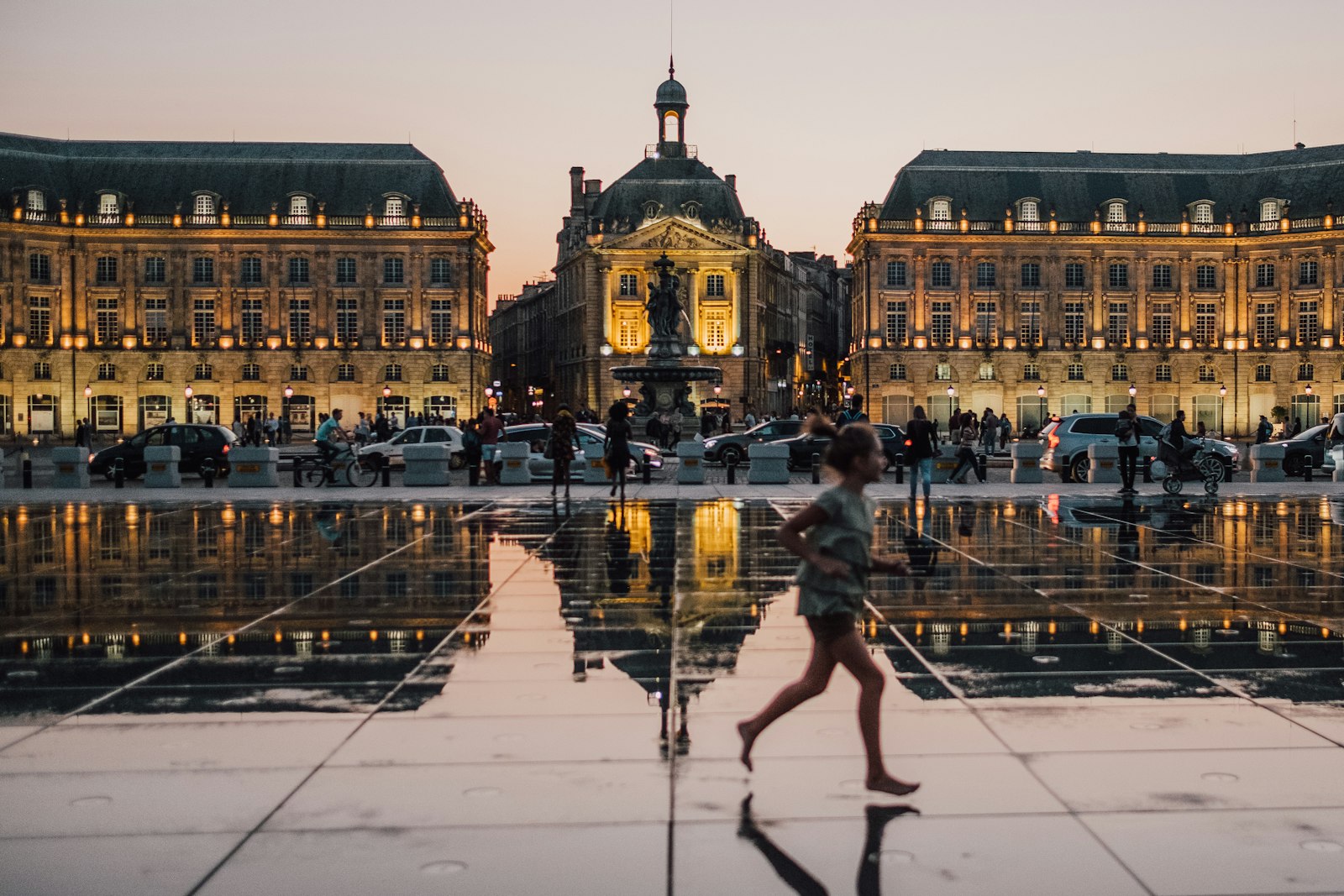 La place de la Bourse et le miroir d’eau à Bordeaux